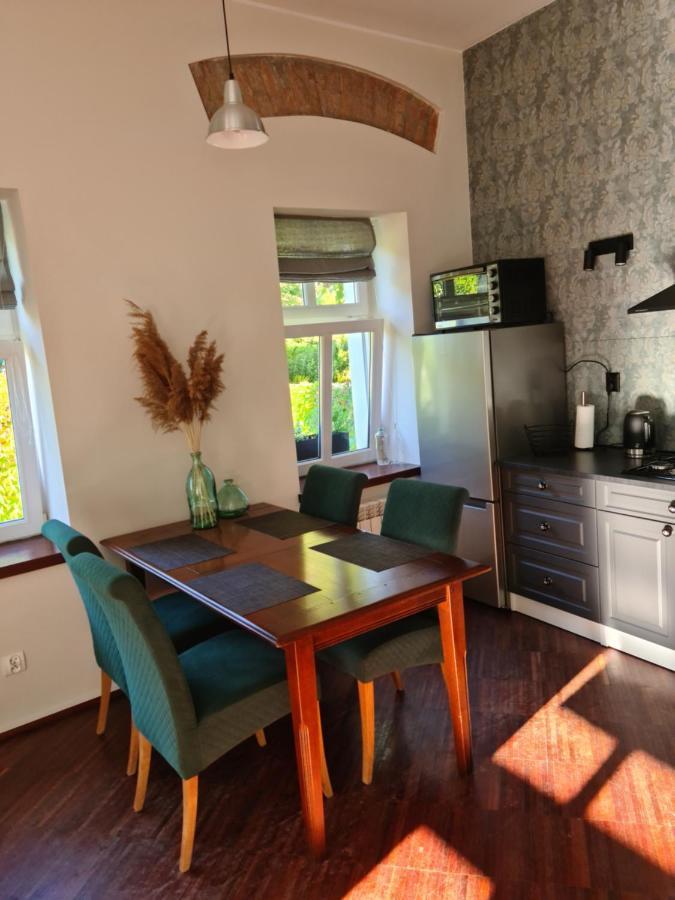 Apartament W Starej Szkole Apartment Srebrna Gora ภายนอก รูปภาพ