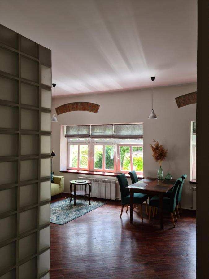 Apartament W Starej Szkole Apartment Srebrna Gora ภายนอก รูปภาพ