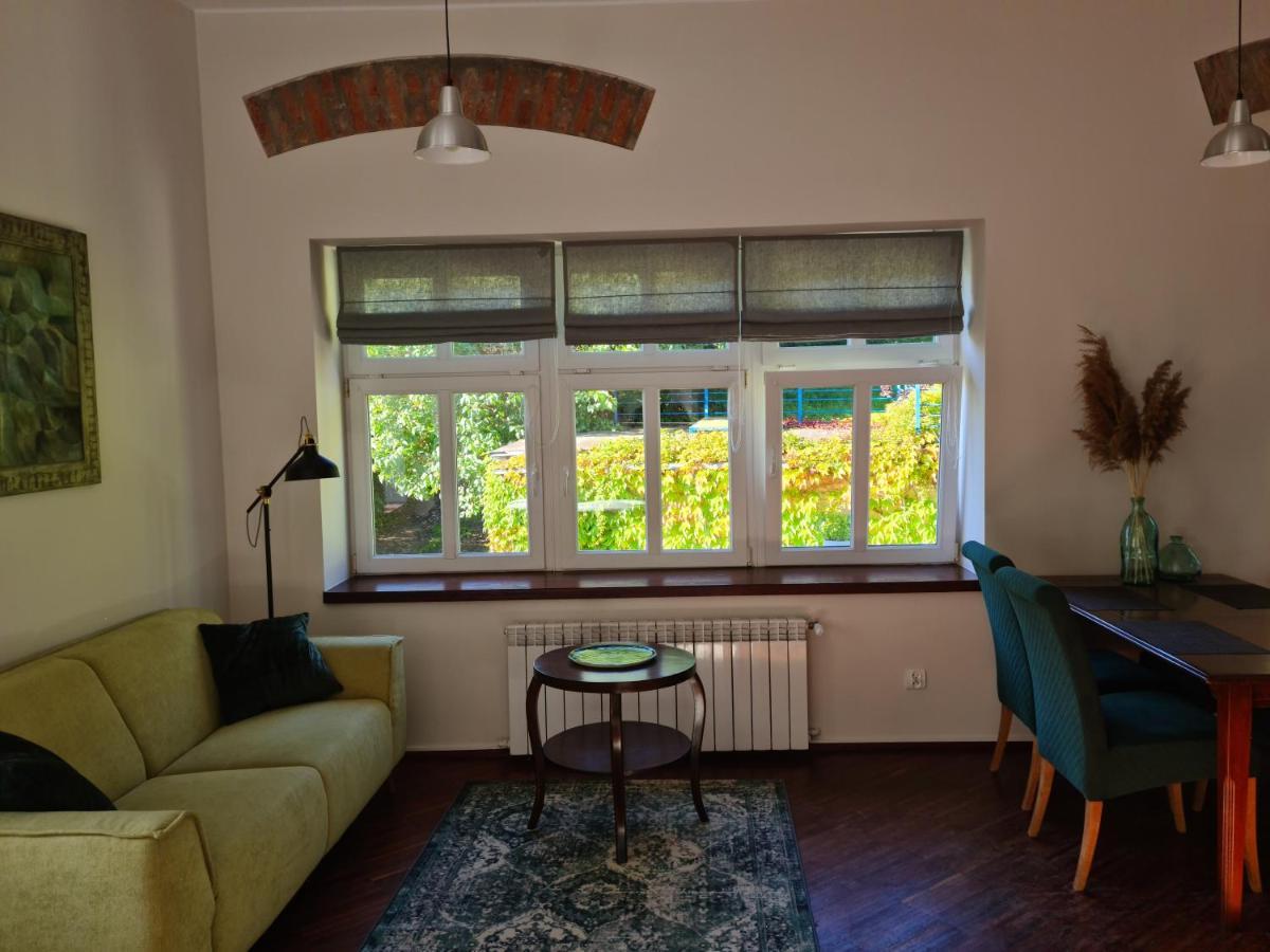 Apartament W Starej Szkole Apartment Srebrna Gora ภายนอก รูปภาพ